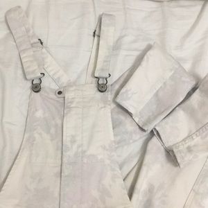 American Eagle White Pant Overalls